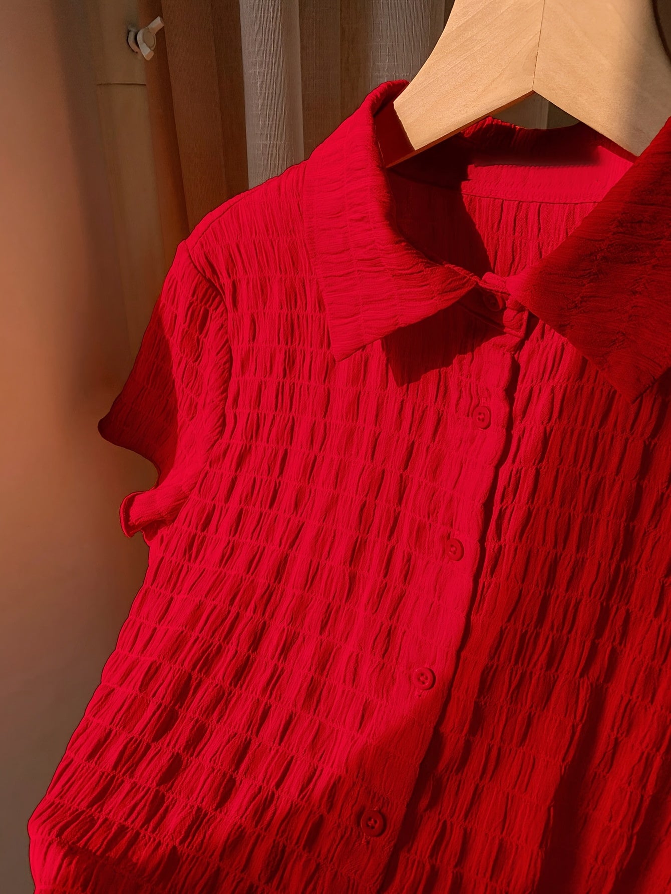 Women's Elegant Solid Red Open Collar Short Sleeve Shirt