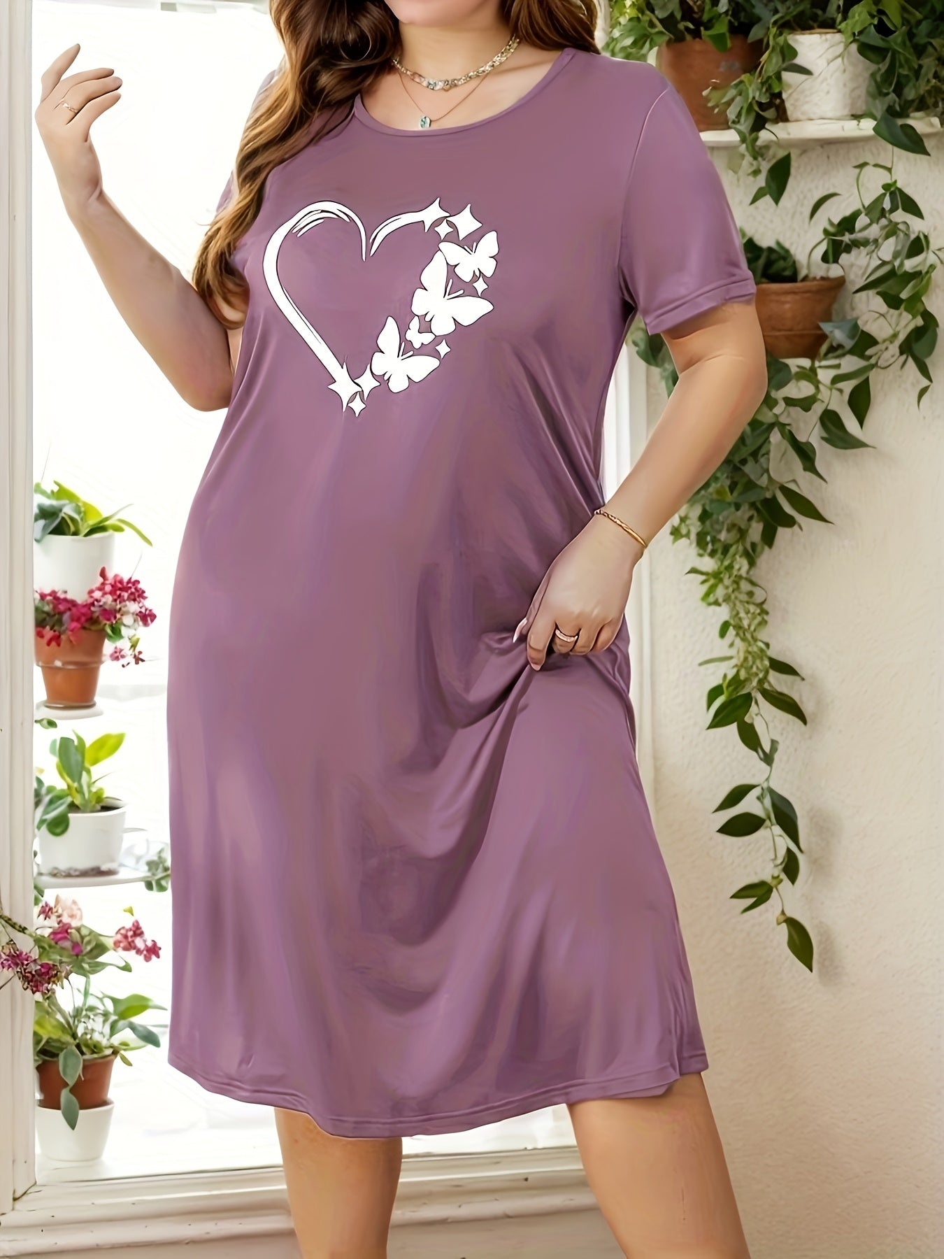 Women's Plus Casual Lounge Dress, Plus Size Butterfly & Heart Print Short Sleeve Crew Neck Sleep Dress