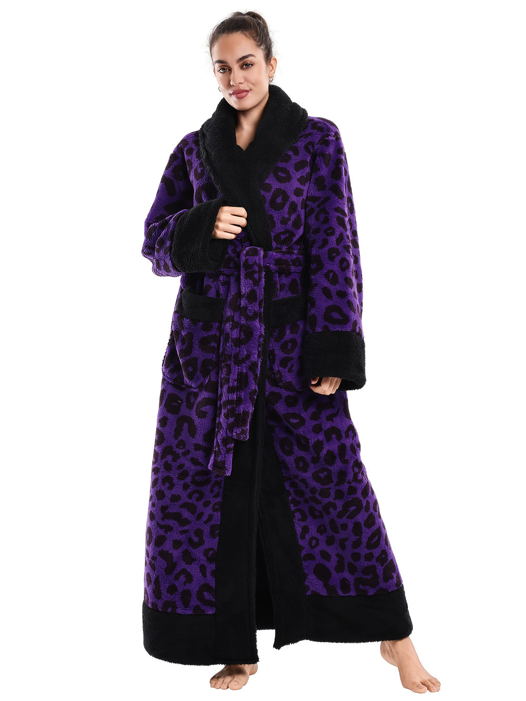 1pc Women's Elegant Leopard Print Robe & Sleepwear - Oversized Winter Cozy Plush Bathrobe
