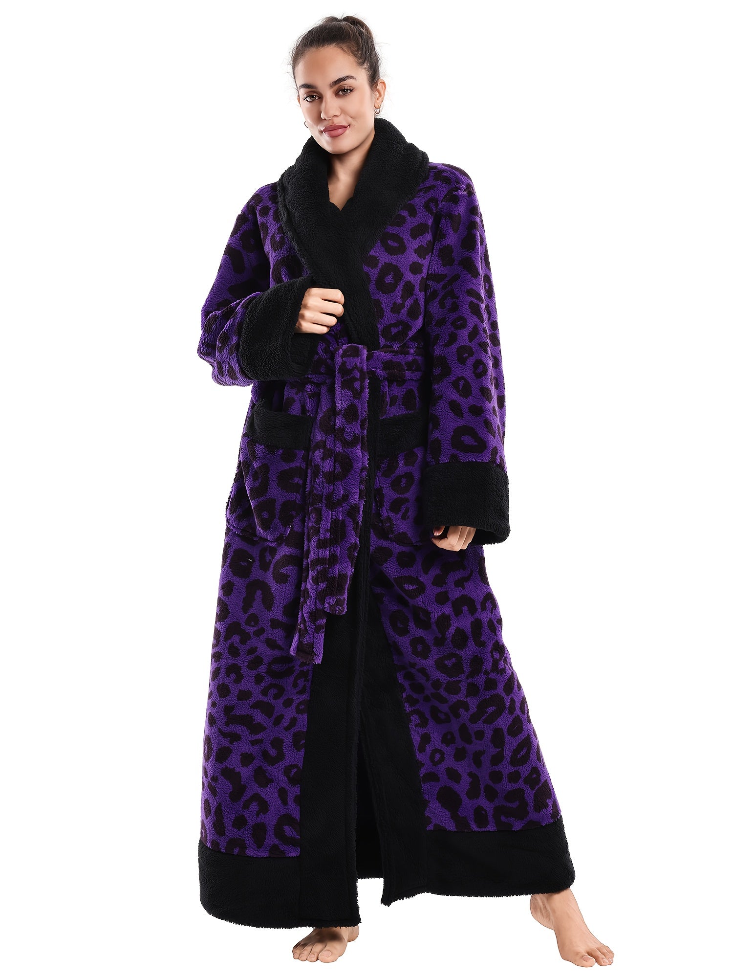 1pc Women's Elegant Leopard Print Robe & Sleepwear - Oversized Winter Cozy Plush Bathrobe