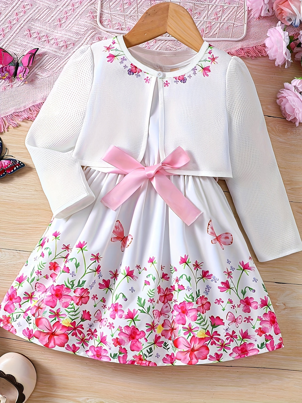Girls' Autumn and Winter Cardigan Jacket with Vest Print Dress Set, Back-to-School Campus Fashion Outfit
