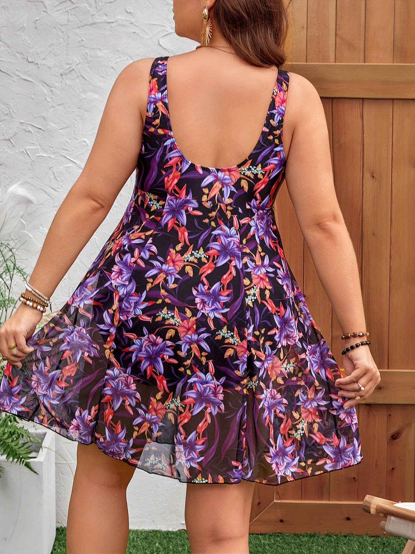 Plus Size Women's Floral Print Mesh One-Piece Swimsuit
