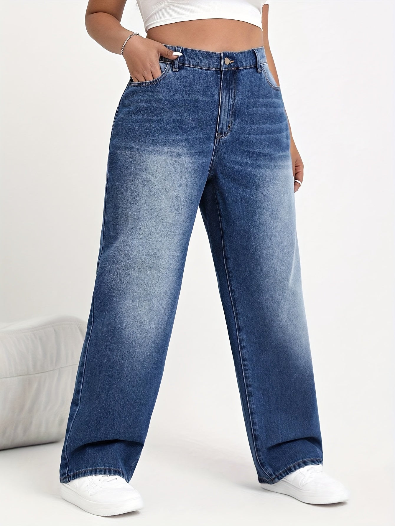 Plus-Size Fashion Jeans for Women