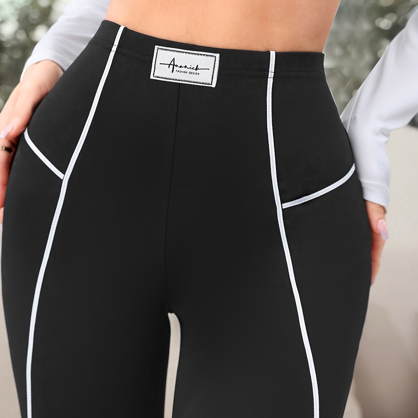 Comfortable Plus Size Women's High-Waisted Leggings with Contrast Trim