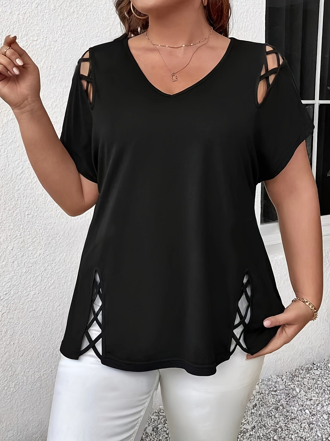 [Elegant T-Shirt] Elegant Plus Size Women's V-Neck T-Shirt | Stretchy Solid Black Top for Spring/Summer, Resort Style Casual & Vacation Wear,